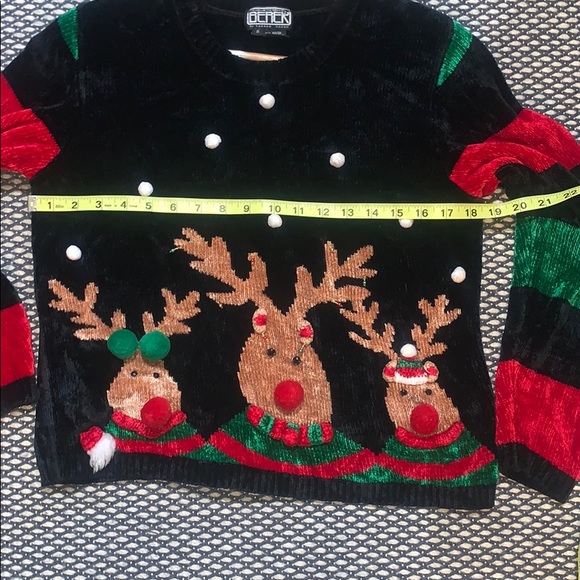 Berek 2 Holiday sweater - Picture 12 of 12